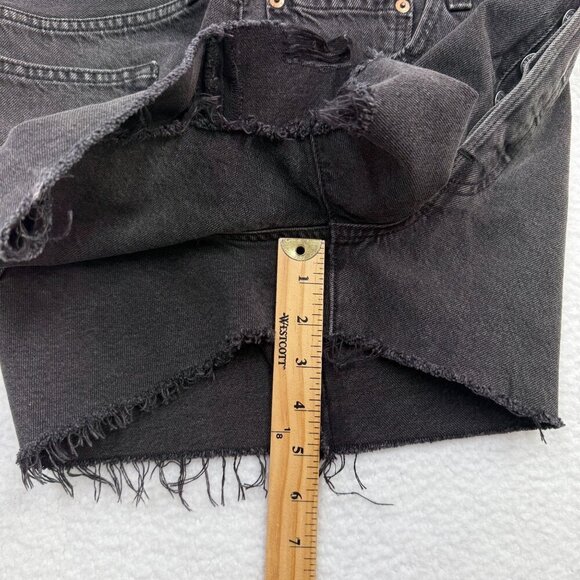 Levis 501 Black Cut Off Button Fly Jean Shorts High Rise Western Womens W32 - Picture 12 of 12